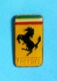 Delcampe - 1 PIN'S //  ** LOGO / FERRARI ** - Ferrari