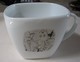 TASSE A CAFE ET SOUS TASSE CARREES TINTIN AU CONGO ELEPHANT - Tischkunst