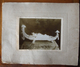 Large Baby Post Mortem Photo [boat] - Ancianas (antes De 1900)