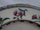 Delcampe - Lot De 3 Assiettes N°  7 6001  Decor De Fleurs A Determiner ? Origine A Determiner Diametre 23 Cm-decor Asiatique - Assiettes