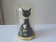 Miniature Enlacée Par Un Grand Chat Sous Globe Max Factor Hypnotique Cat Katz - Miniatures (avec Boite)