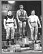 Photo Muscular Men Guy Weightlifting - Homme - Garcon - Men STOCKHOLM 1958 - SHEPPARD DAVE - VESELINOV - VOROBYEV - Persone Anonimi