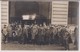 CARTE PHOTO D'UN OMNIBUS MILITAIRE DANS UN GARAGE - BICORNE - ACADEMICIENS ? - POLYTECHNICIENS ? - Z 2 SCANS Z- - Matériel