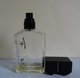 Flacon Vaporisateur  "FIDJI " De  Guy Laroche  EDT 100 Ml VIDE/EMPTY Pour Collection Ou Décoration (25/26) - Flacons (vides)