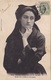 29. ÎLE DE SEIN. CPA. PENSIVE JEUNE FILLE. ANNEE 1907 + TEXTE - Ile De Sein