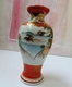 Delcampe - Exceptional Satsuma Japan Vase With Signature And Light Damage - Autres & Non Classés