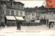 3872-2019     ST MIHIEL   DEFILE DES TROUPES PLACE DES HALLES - Saint Mihiel