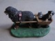 Statuette De Chien - St Bernard Et Son Chiot Dans Une Charrette - Animaux