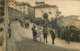 130919D - FAMILLE ROYALE DE BULGARIE - 1930 Assise Mariage Des Souverains Bulgares Cortège Royal Dans Les Rues - Personas Identificadas