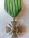 Médaille Française Croix De Guerre 1939-1940 Avec Palme Régime De Vichy - France