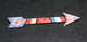 WWII Beau Souvenir De La Libération - Art Populaire 1945 "badge En Forme De Flêche Avec Les 4 Drapeaux Des Alliés" WW2 - 1939-45