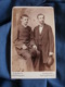 Photo CDV  Bieber à Hamburg  Deux Hommes  Chapeaux "melon"  CA 1880 - L464 - Anciennes (Av. 1900)