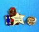 1 PIN'S //  ** T.O.C. DIST. 40 / SKATEBOARD ** - Skateboard