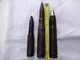 LOT DE 3 OBUS COMPLETS A IDENTIFIER. DEMILITARISES INOFFENSIFS. - Decorative Weapons