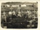 Carte Photo Militaires Dans Un Cimetière Creusant Des Tombes RV - Photographs