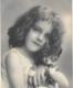 CPA....ENFANT ..ARTISTIQUE...GRETE REIWALD....  DOUCEUR...CHAT..TBE... SCAN - Portraits