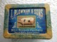 Boite Métal : J Plowman & Sons -  Blue Ribbon Farmers  - Cochon En Relief - Boxes