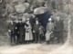 Grand Tirage Photo Original - Famille Posant à L'entrée D'une Grotte à Identifier Vers 1920/30 - Personnes Anonymes