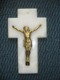 CROIX ANCIENNE JESUS CHRIST En METAL DORE Et MARBRE BLANC 110 Mm X 183 Mm Religion Catholique - Religion & Esotérisme