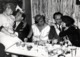 Grande Photo Originale Alcool Faisant Les Couples Se Forment Et Les Jalousies Aussi ! Grosse Soirée & Cotillons, Chapeau - Personnes Anonymes