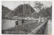 (RECTO / VERSO) ROCHETAILLEE EN 1916 - BARRAGE DU PAS DE RIOT AVEC PERSONNAGES - ANGLE BAS A DROITE ABIME - CPA VOYAGEE - Rochetaillee