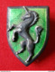 Ancienne Broche ARTHUS BERTRAND Corps Armée 5 ème Dragon Chevron Chasseur Licorne Cabrée  3,5 X 2,5 Cm - Frankreich