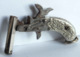 Delcampe - ANCIEN PISTOLET A BROCHE MINIATURE CALIBRE 2 MM + 26 CARTOUCHES A BLANC - Decorative Weapons