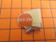 SP07 Pin's Pins / Beau Et Rare / Thème SPORTS / BASKET-BALL CLUB BALLON PANIER ASCDV 1992 - Basketbal