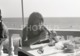 1973 JEUNE FEMME GIRL BEACH PLAGE PORTUGAL AMATEUR 35mm ORIGINAL NEGATIVE Not PHOTO No FOTO - Sonstige & Ohne Zuordnung