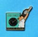 1 PIN'S  //   ** TENNIS / ROLAND GARROS / MONTRE SEIKO ** - Tennis