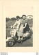 Photo - Femmes Sur Un Scooter (format 8 X 10,5 Cm) - Altri & Non Classificati