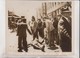 EAST ST LOUIS RIOTS POLICEMAN INCIDENT MILITIA MEN AMBULANCE  25*20CM Fonds Victor FORBIN 1864-1947 - Lugares