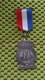 Medaille :Netherlands  -  W.S.V. De Wandelvriend Aalten   / Vintage Medal - Walking Association - Other & Unclassified