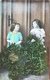 (2069) Twee Meisjes Met Een Adventskrans - Groepen Kinderen En Familie