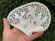 Magnifique Coquille D'huitre Perlière Sculptée - NACRE - "Carved Mother Of Pearl" - Art Asiatique