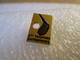 PIN'S    GOLF  TROPHEE DES  ENTREPRISES - Golf