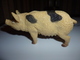 COCHON  TRUIE PLASTIC TACHETE NOIIRE ET ROSE . Longueur 8.5 Cm  H 4 Cm - Pigs