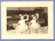 PHOTO 13 X 18 Cm DÉCEMBRE 1953 - 2 PETITES FILLES DANSEUSES RAT DE L'OPÉRA - TUTU - DANSE CLASSIQUE - ZOOM - Personas Anónimos