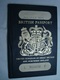 British Passport Reisepass Passeport Expired 1986 Of A Young UK Citizen #2 - Documenti Storici