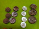 Lot De Boutons En Verre -nacre Et Autre - Buttons