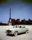 Peugeot 403 At Eiffel Tower   -  Carte Postale Modern - Passenger Cars