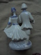 Delcampe - Vintage - Figurine Statuette - Couple De Danseurs En Céramique - Personaggi