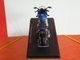 MOTO 1/24 > Yamaha Fazer 1000 (sous Vitrine) - Motos