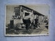 Photo N & B 1962 Café Des Amis à Côté Garage Station  8 X 12 Cm - Métiers