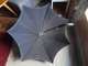 Delcampe - Ancien - Grande Ombrelle Noire Tige Et Poignée En Bois - Ombrelles, Parapluies