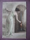 Delcampe - Lot De 5 CPA FEMME AVEC JARRE à La Fontaine ETUDE DRAPE De ROBE Belle Série édition Soignée TONS DOUX Genre PASTEL SEPIA - Women