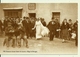 Région BRETAGNE  1910 Sonneurs Faisant Danser Les Maries , Village De Bretagne  Edit ATLAS - Bretagne