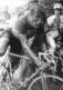 TOUR DE FRANCE 1972 LUIS OCANA ABANDONNE SUR CHUTE   PHOTO 17 X 12 CM TIRAGE DU JOURNAL L'EQUIPE - Cyclisme