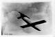 Foto Photo Oorlog 1940-1945  Vliegende Bom In Vlucht Anno 1944  Foto!        Afm 9 X 6 Cm  M 2024 - Guerra 1939-45