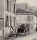 54. Conflans En Jarnisy. La Poste Et La Place De La Fontaine. Panneau Direction Hatrize-Moineville - Autres & Non Classés